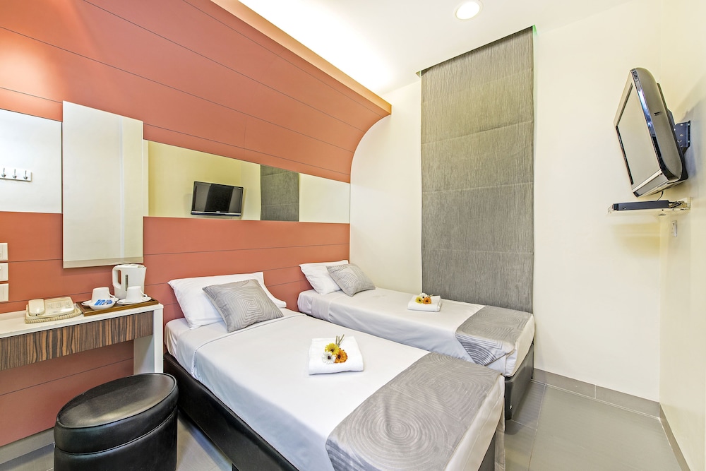 Hotel 81 Rochor 11/18