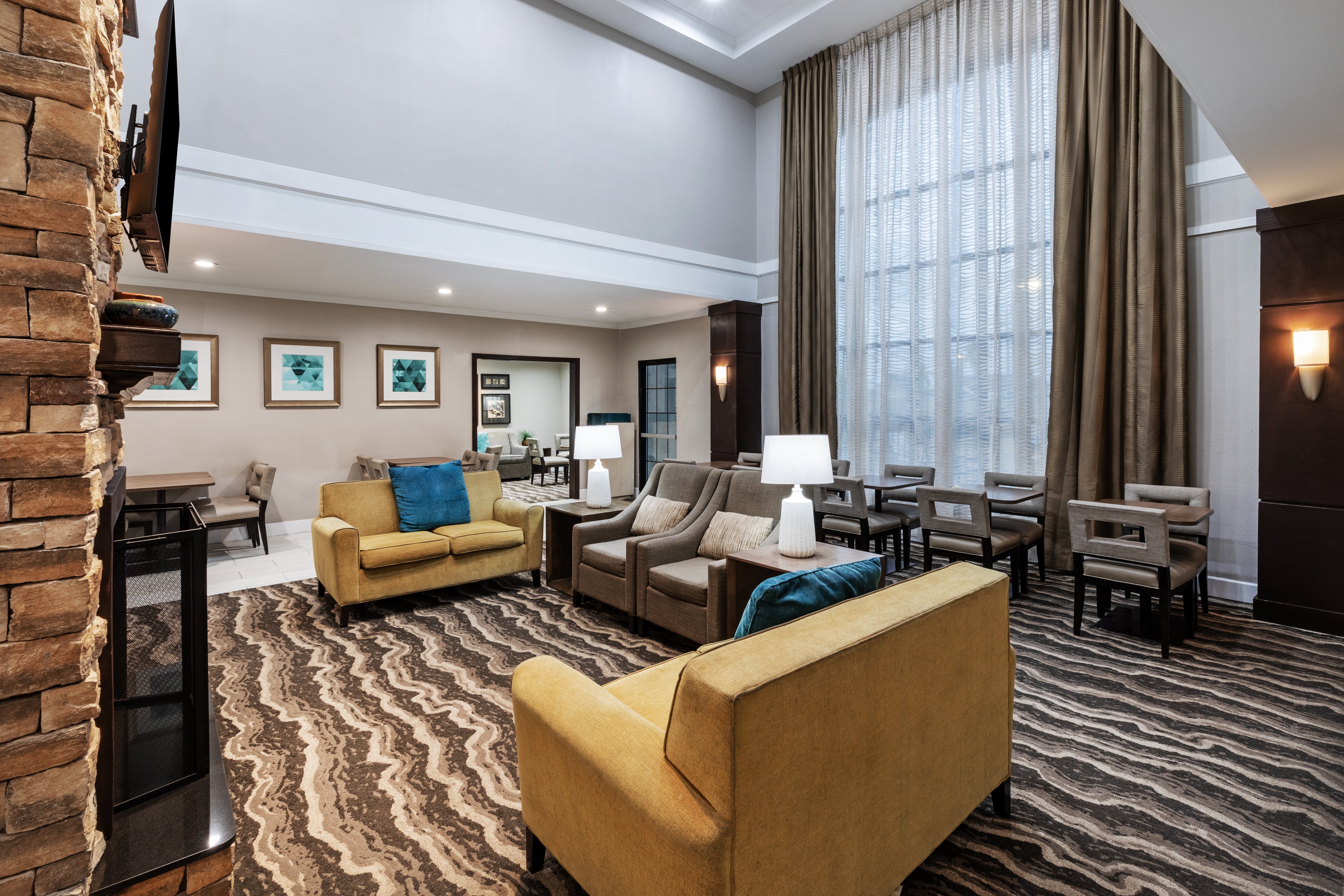 STAYBRIDGE SUITES BROWNSVILLE 40/73
