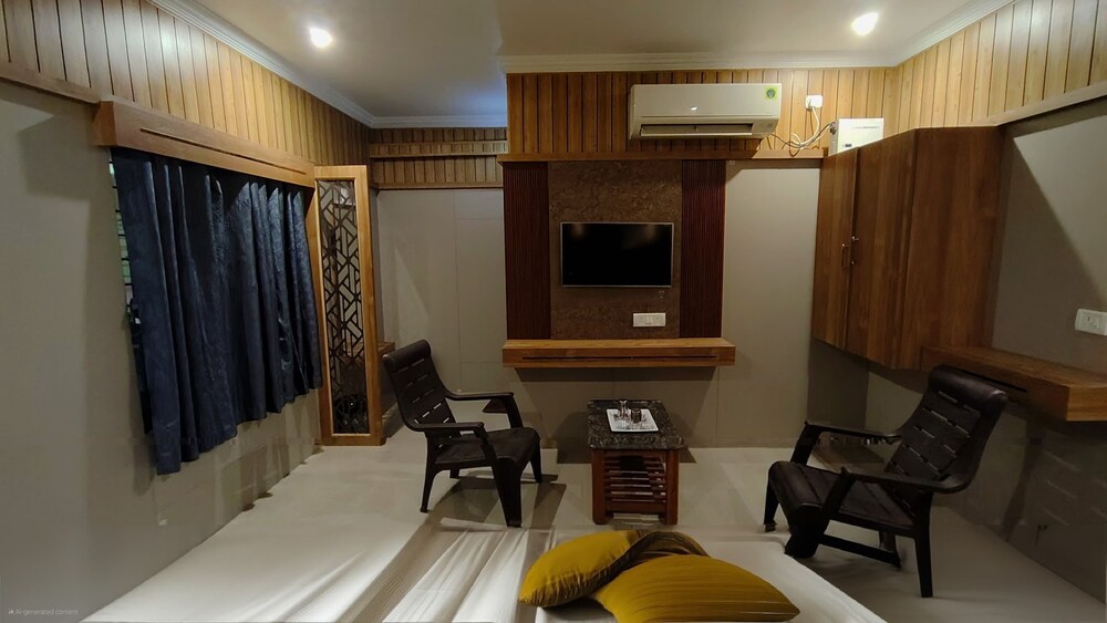 Hotel Govind Heights 34/40