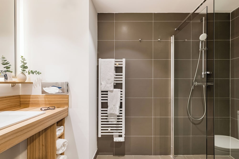 Appart hotel Q7 Lodge Lyon 7 50/50