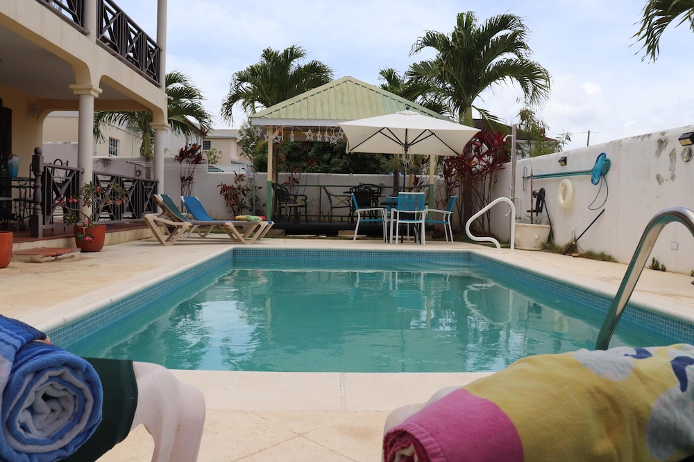 Sungold House Barbados 7/50