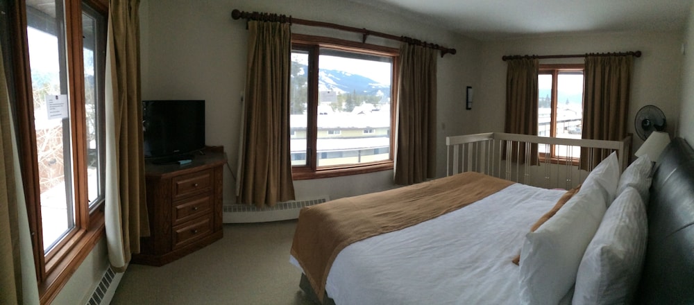 Jasper Inn And Suites 16/76
