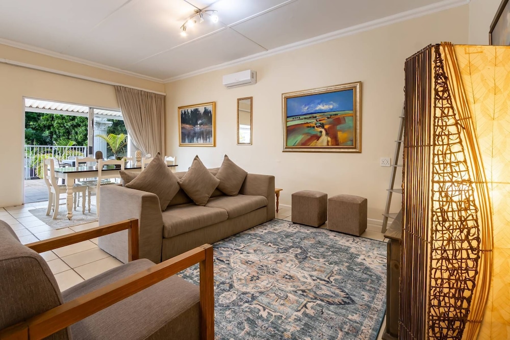 Oliver's Bed and Breakfast 34/49