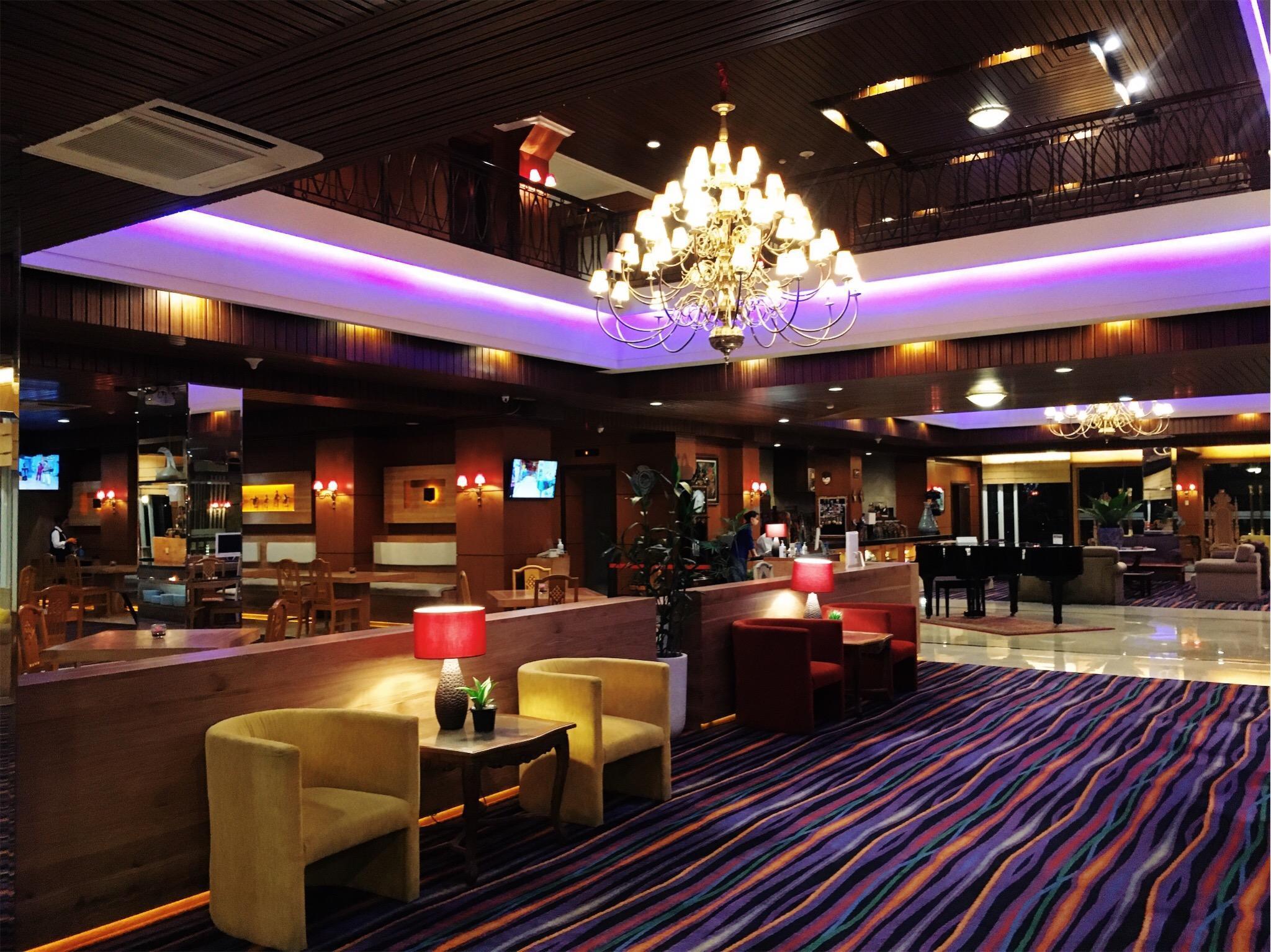 Royal Senyiur Hotel 18/18