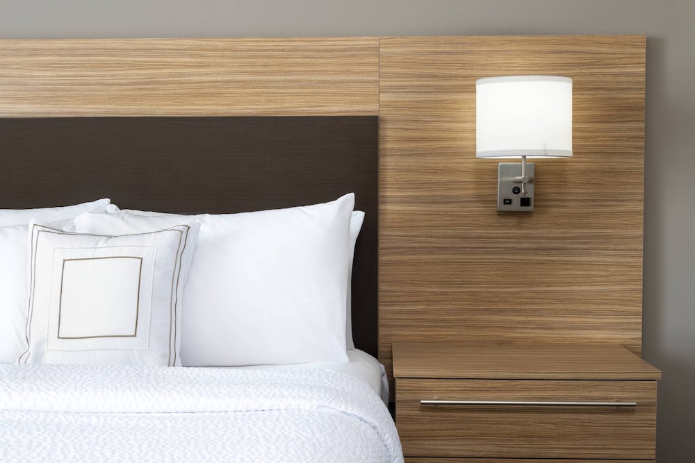 TownePlace Suites by Marriott St. Louis Edwardsville, IL 16/46