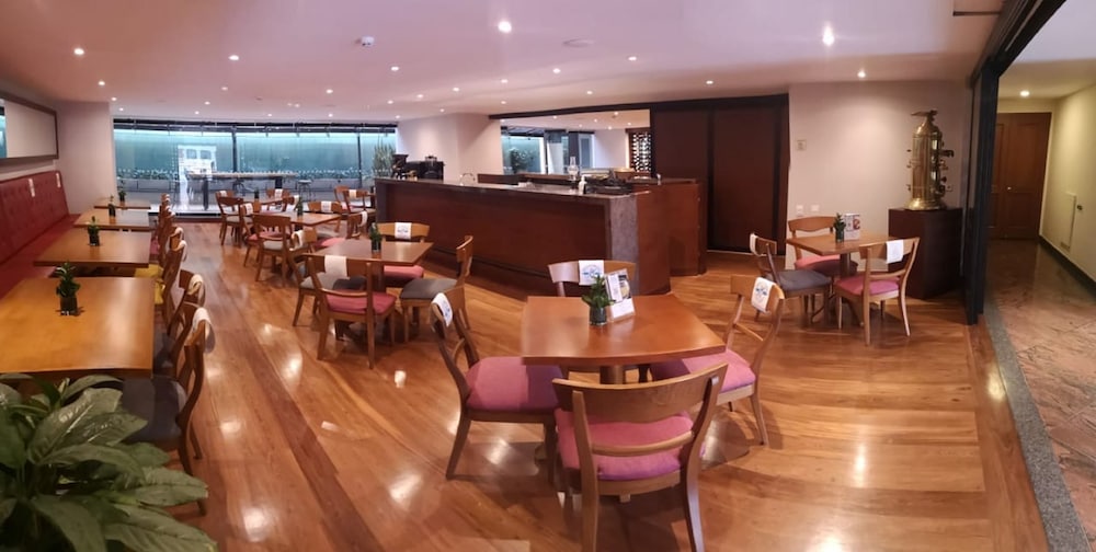 Estelar Suites Jones 41/67