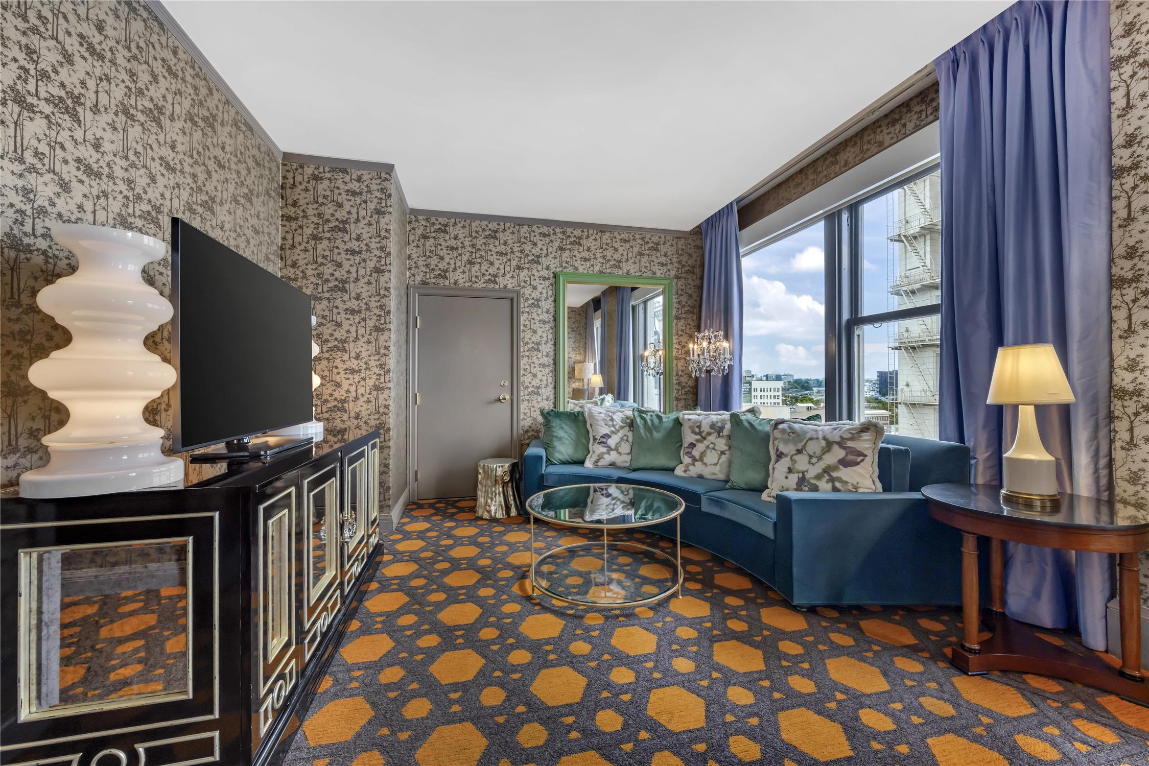 جناح غراند بسرير كينج لذوي الإعاقة، Royal Sonesta Portland Downtown 5/6