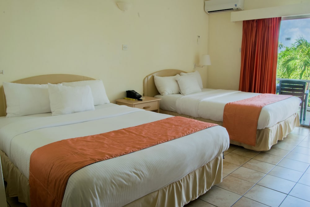 Siesta Hotel 35/75