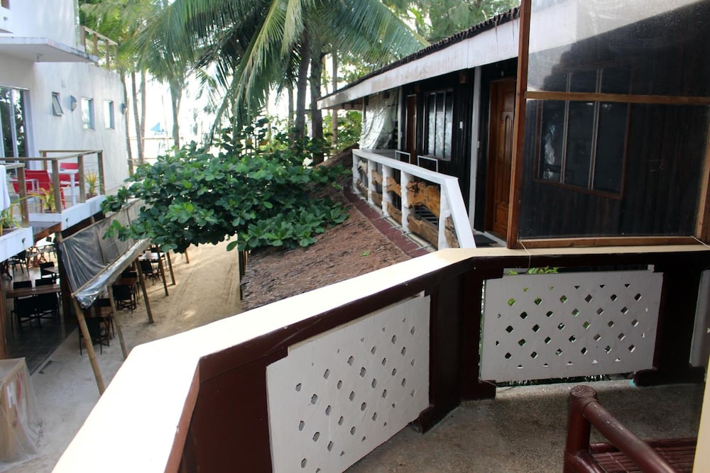 Blue Coral Resort Boracay 16/46