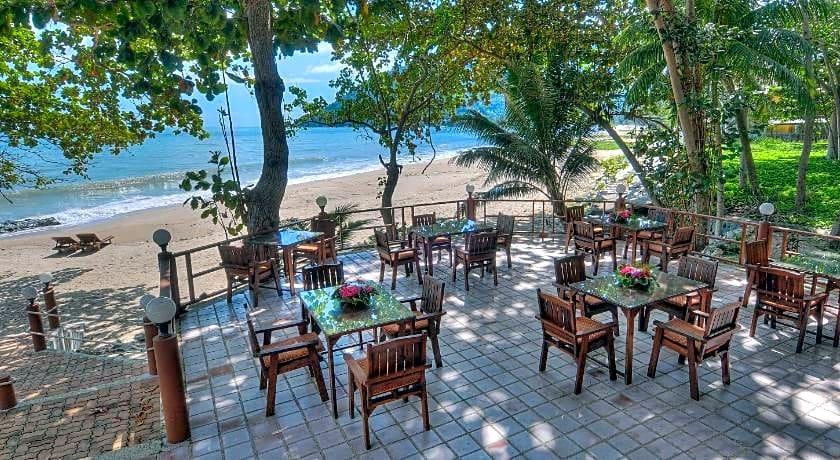 Khanom Hill Resort 12/50