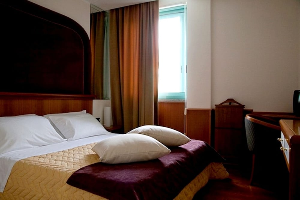 Hotel Excelsior Vasto 13/75