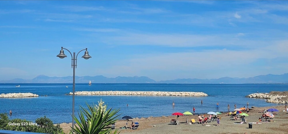 100 Passi Dal Mare 10/18