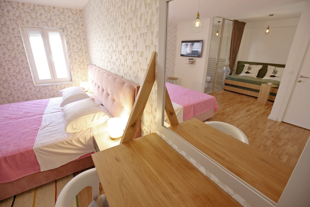 Central Apartments - Integrated Hotel 20/67