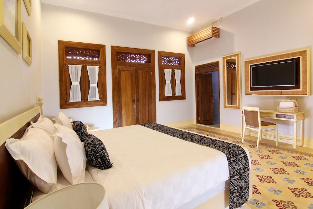 Java Villas Boutique Hotel & Resto 8/18