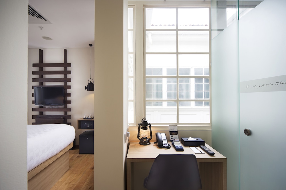 Hotel Clover 769 North Bridge Road Singapore 51/69