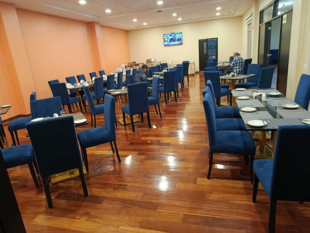 DM Hoteles Ayacucho 34/43
