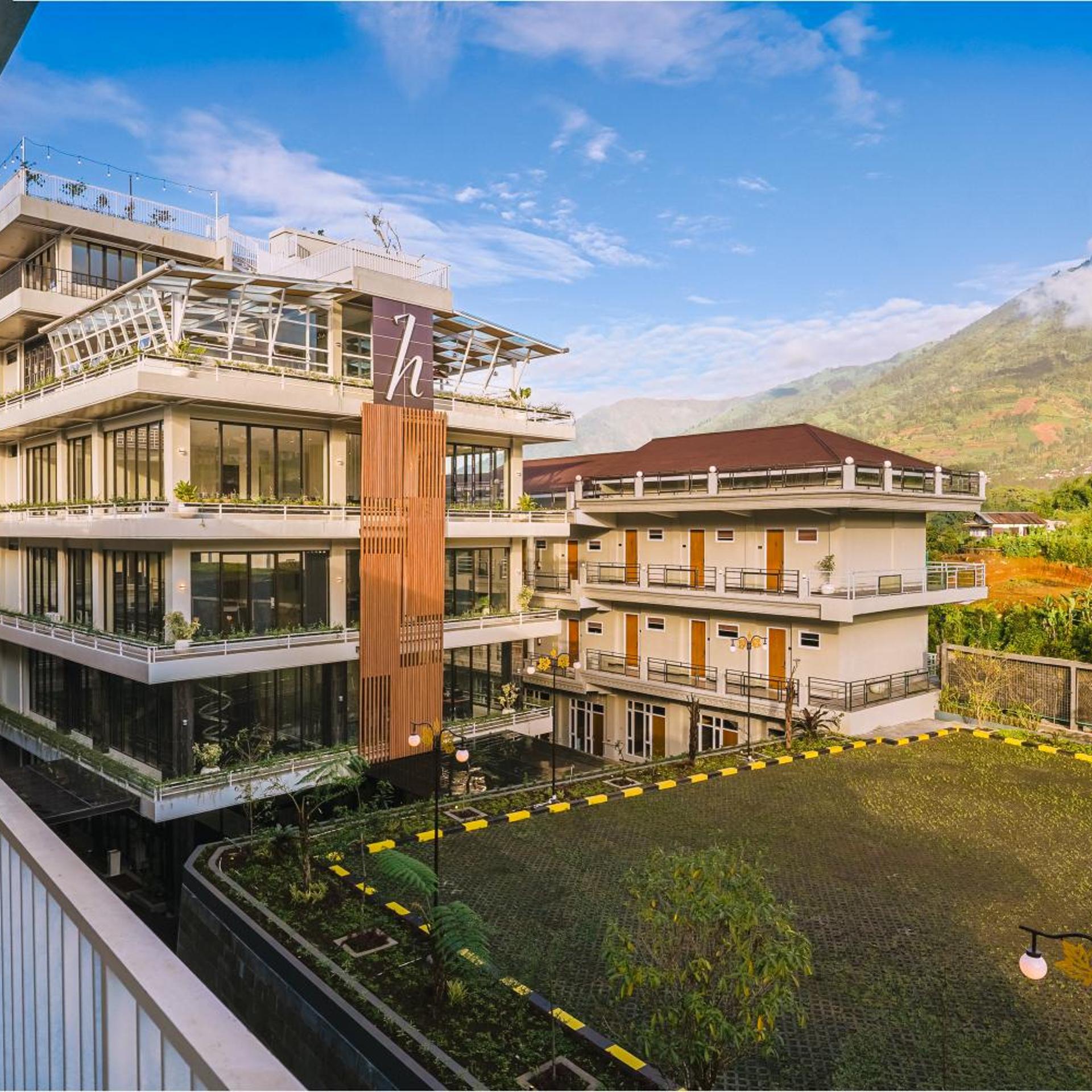 Horison Resort Dieng 2/49