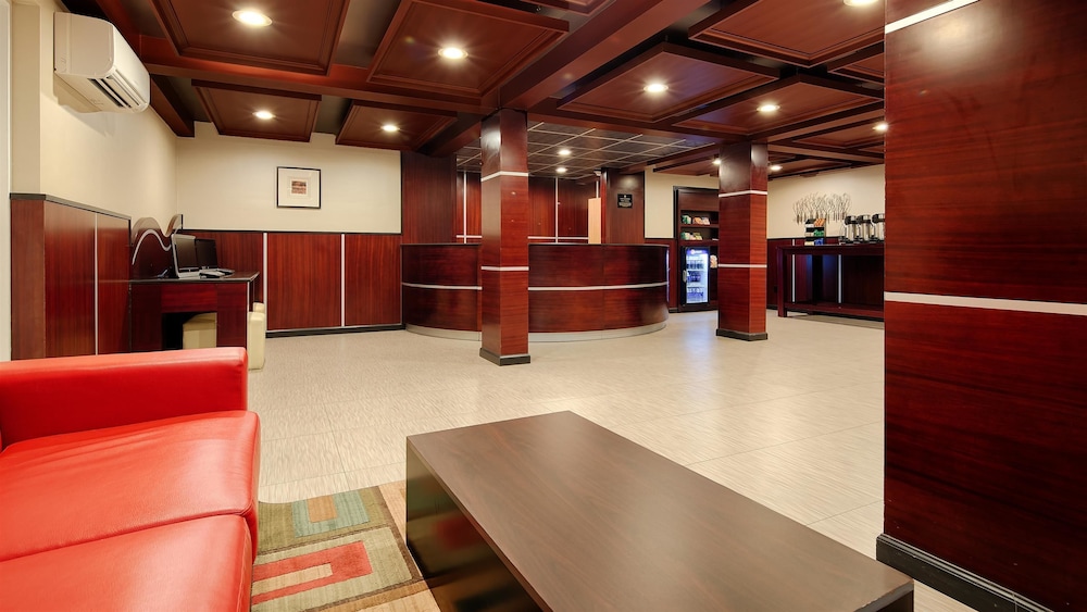 Best Western Plus Poconos Hotel 40/43