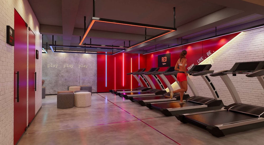 Radisson RED Phuket Patong Beach 25/48