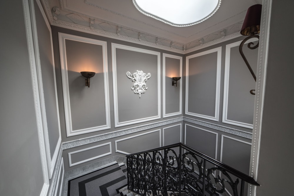 Casa Palacio Maria Luisa 3/50