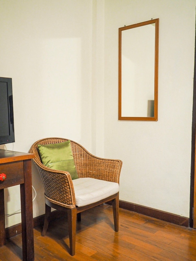 Rustic Guesthouse 43/50