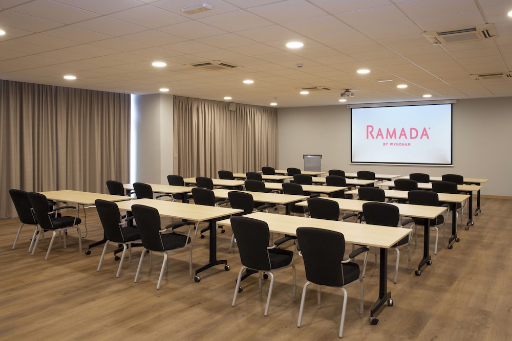 Ramada by Wyndham Madrid Getafe 35/50