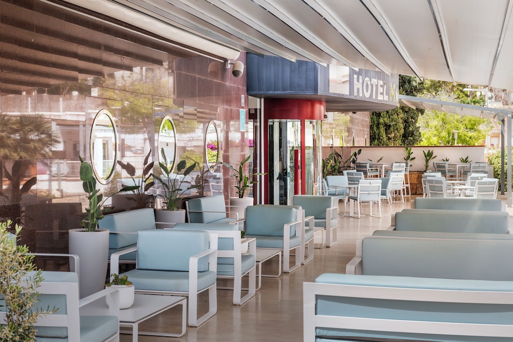 Salles Marina Portals 40/71
