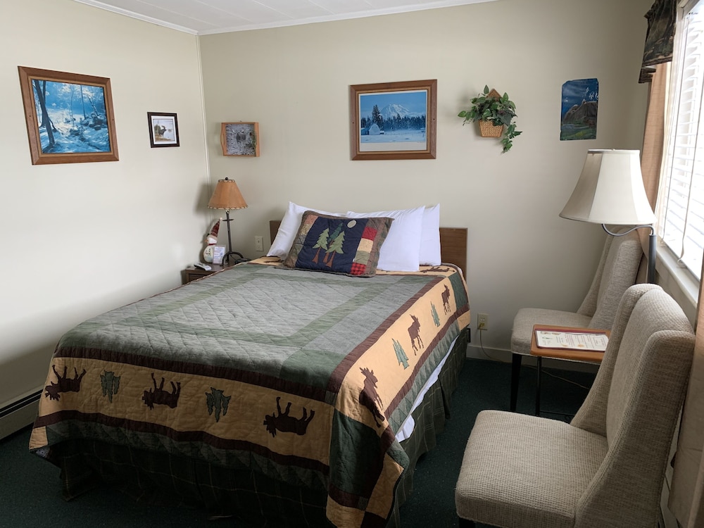 Carroll Motel & Cottages 13/42