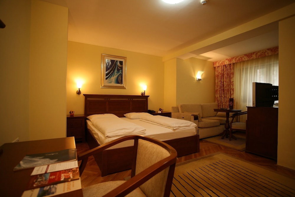 Hotel Pahuljica 7/28