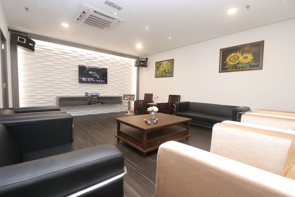 Villea Rompin Resort Golf 37/54