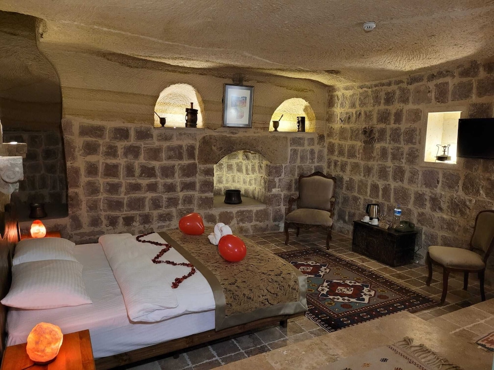 Kapalos Cave Hotel 16/47