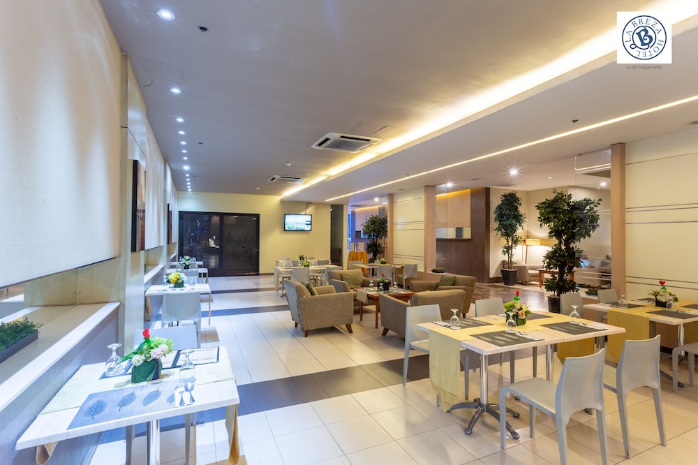 La Breza Hotel 52/57
