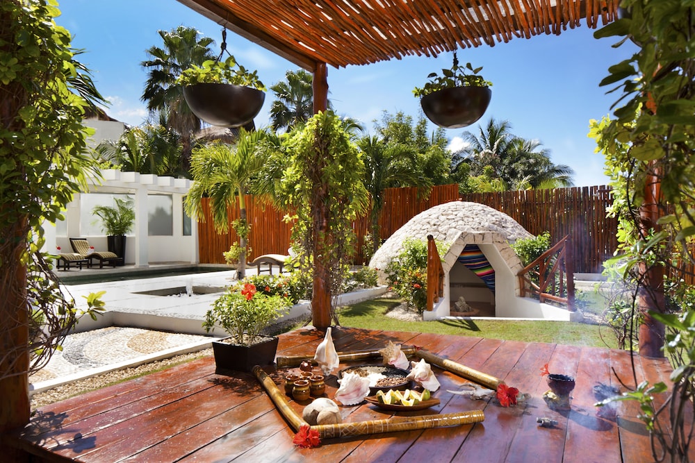 El Dorado Casitas Royale All Inclusive 6/72
