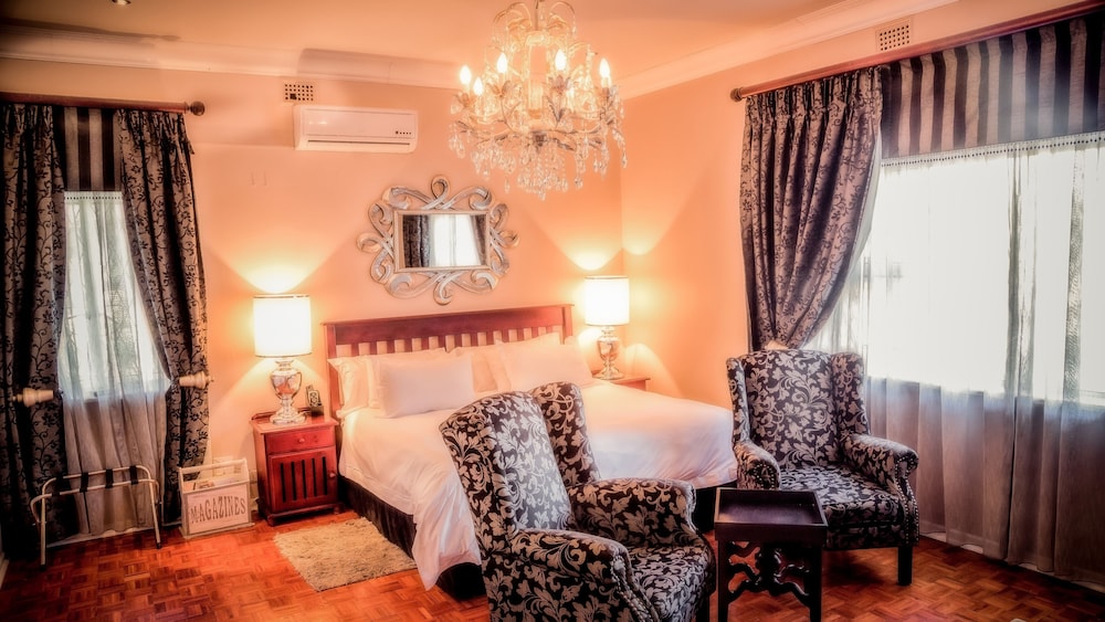 Nauntons Guest House 17/50