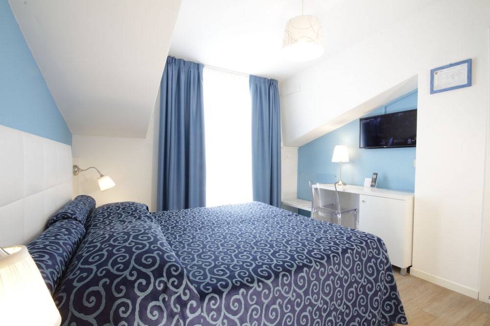 TOLEDO HOTEL 15/50