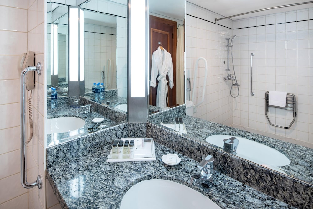 Sheraton Jumeirah Beach Resort 12/59