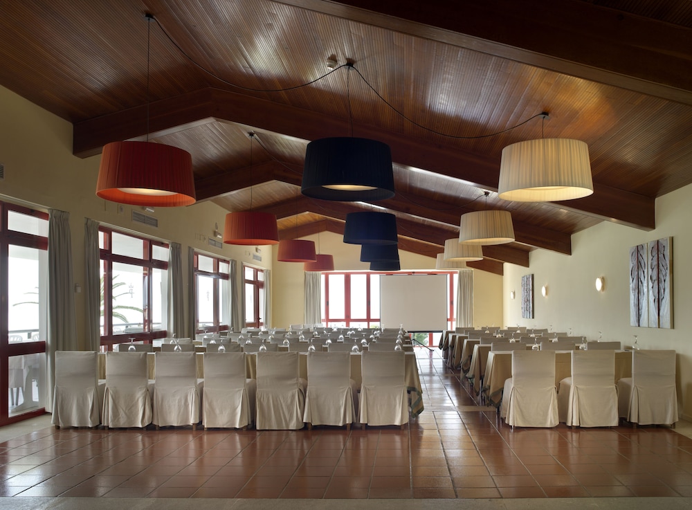 Parador De Nerja 20/50