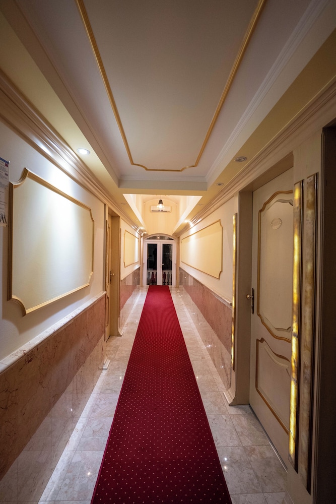 Olimpic Hotel 53/68