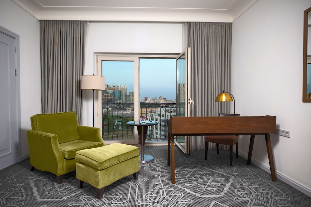 Hyatt Regency Baku 50/77