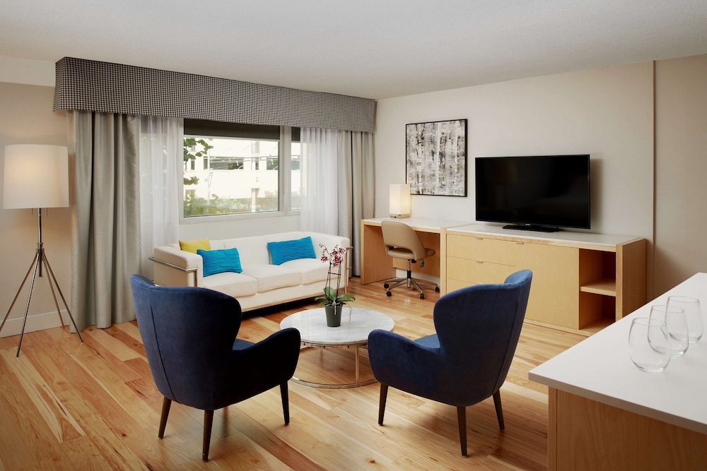 Radisson Blu Toronto Downtown 26/38
