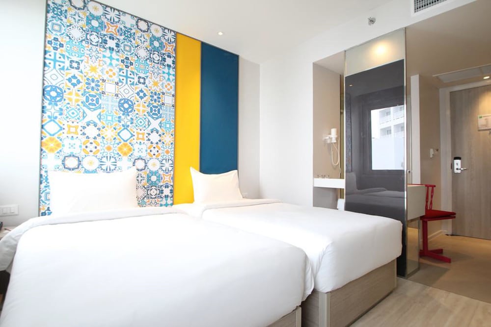 Ibis Styles Phuket City 25/60