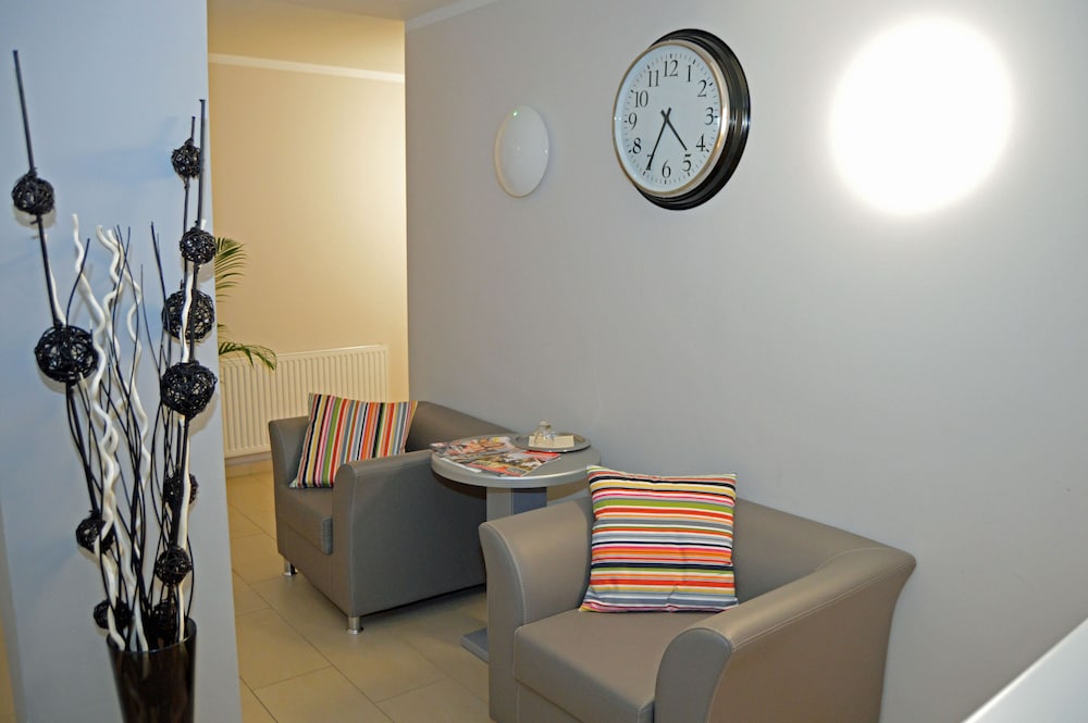 Hotel Jeta 34/50