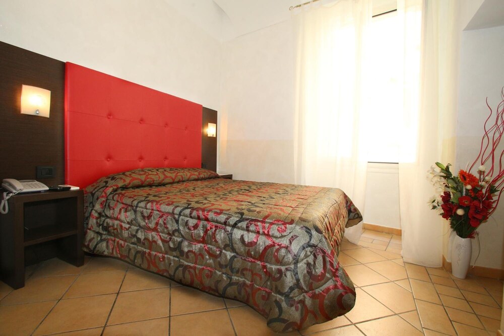 Sakura Inn Sanremo 8/21