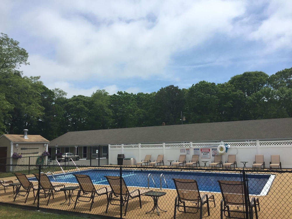 Viking Shores Motor Inn 20/35