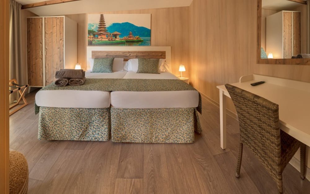 Magic Natura Animal, Water Park & Polynesian Lodge Resort 15/31