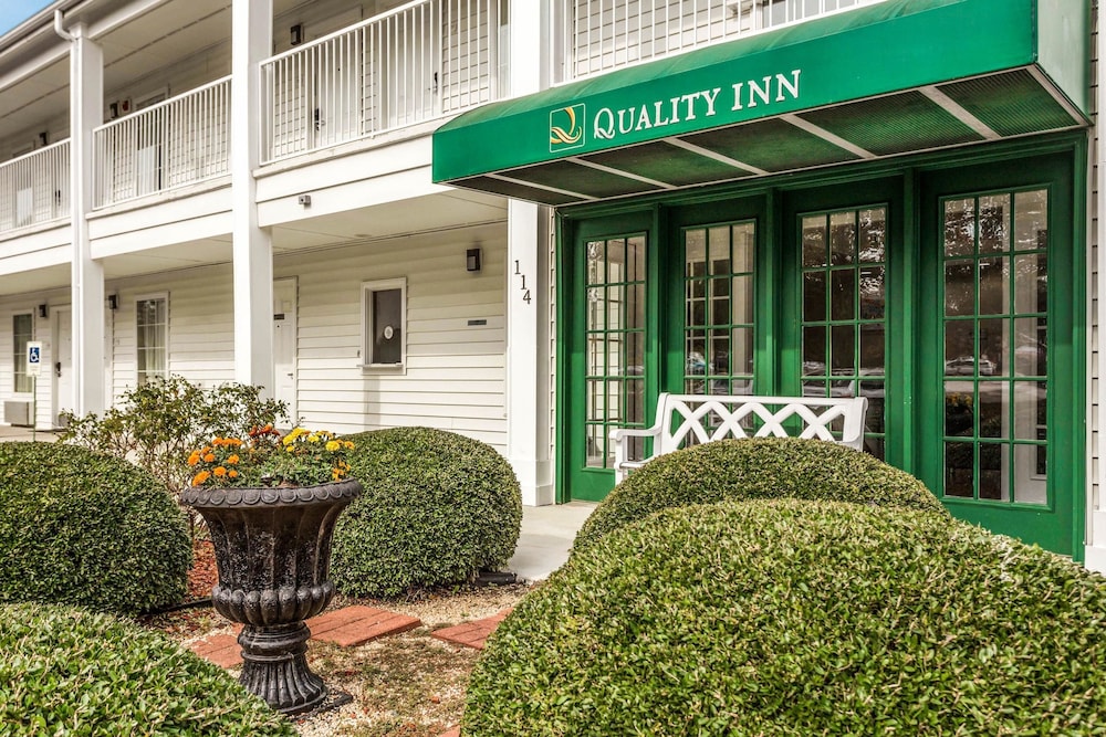 Quality Inn Lancaster SC 3/27