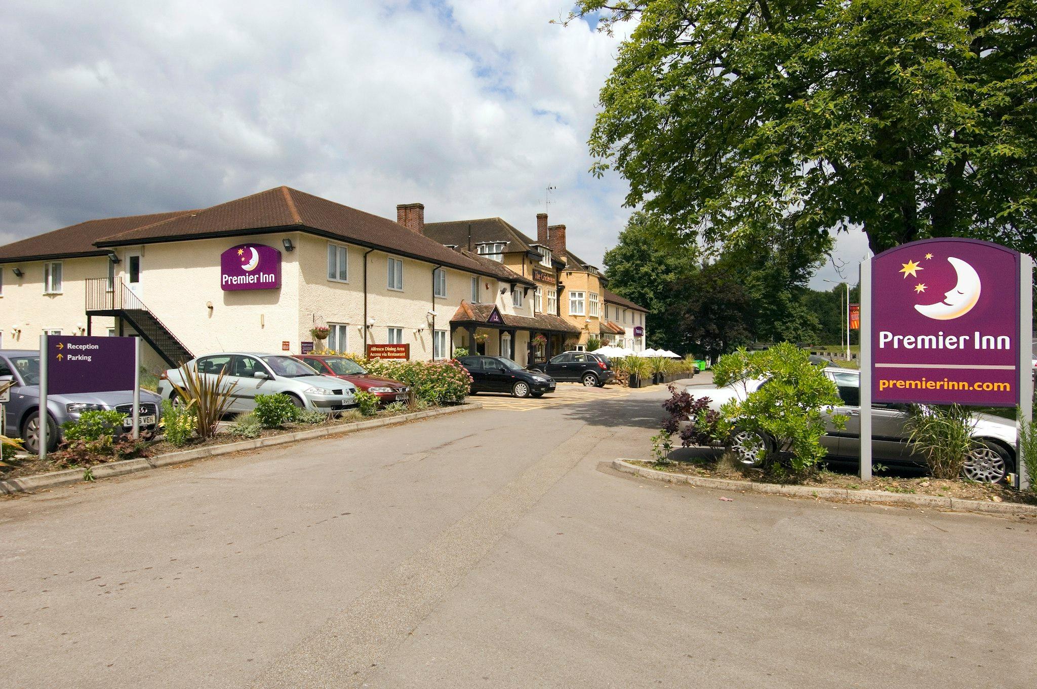 Premier Inn Bagshot in BAGSHOT