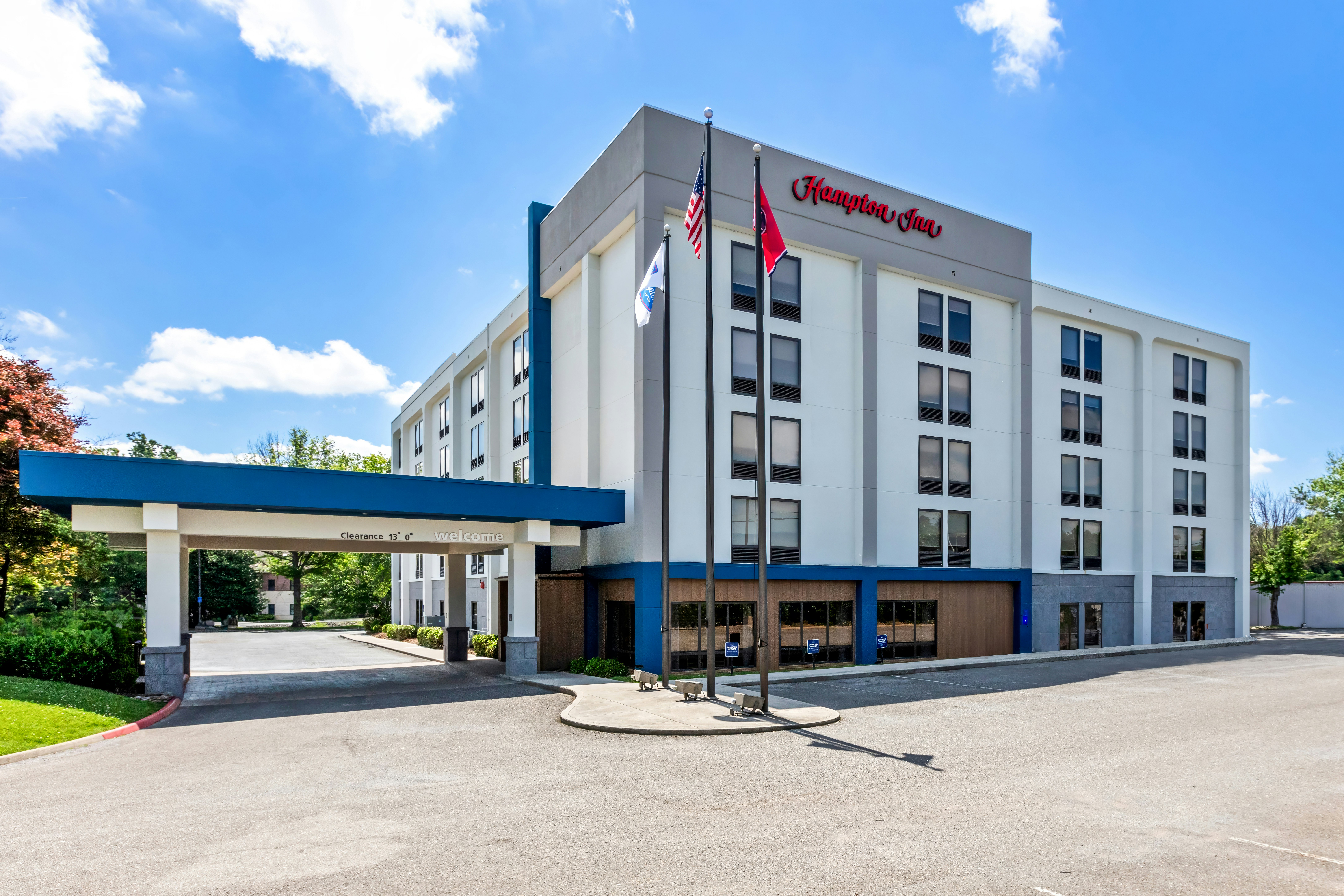 Hampton Inn Knoxville Airport 68/75