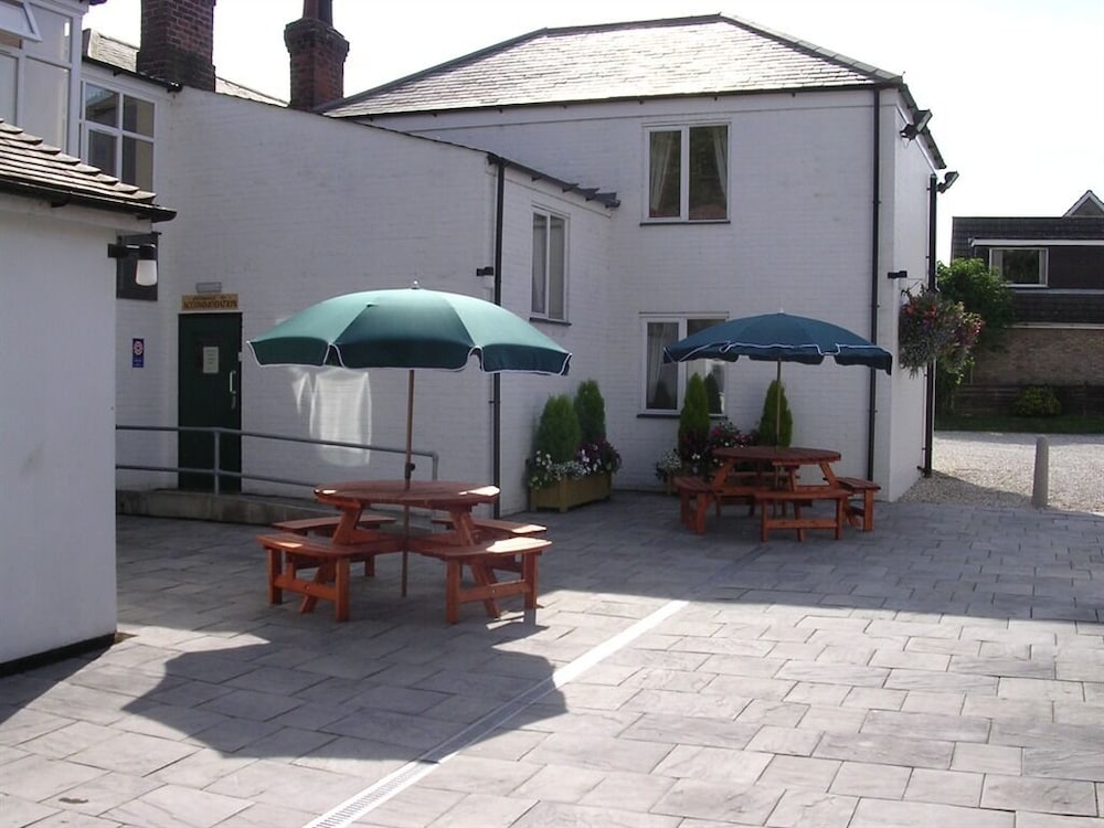 Thornton Hunt Inn 2/15