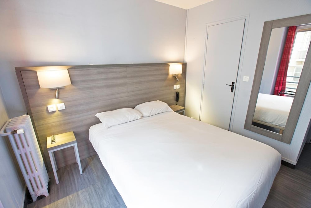 Hipotel Pere Lachaise Hotel 23/60